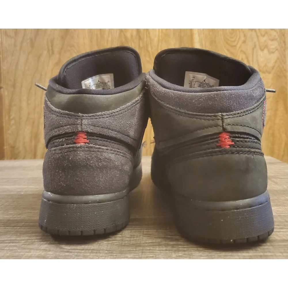 Air Jordan 1 Mid SE Craft Sneakers Youth Size‎ 4Y Smoke Gray Black Red
